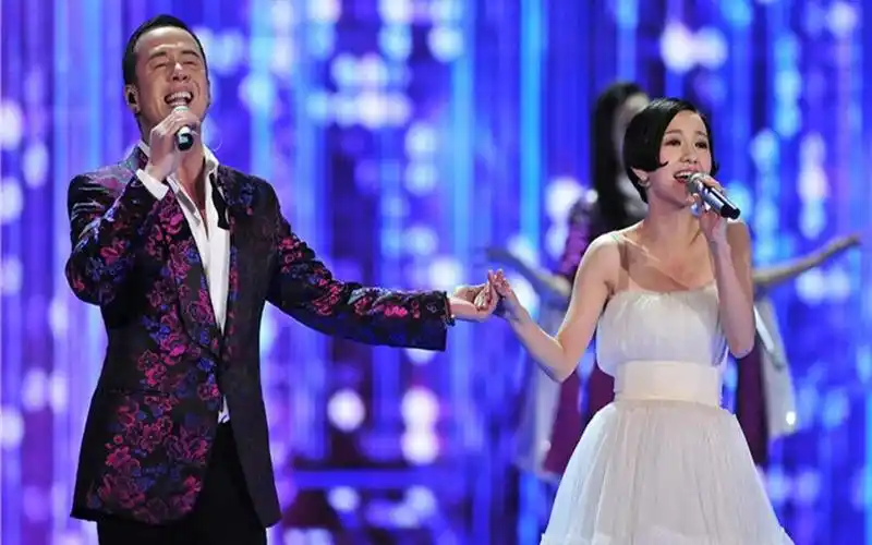 【小白歌】杨坤 郭采洁《答案》(尤克里里单音指弹谱)