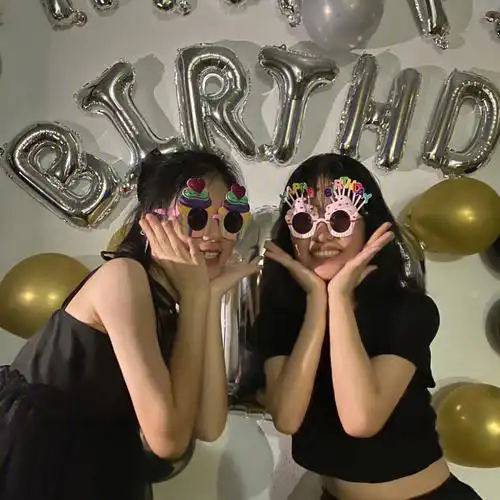 陪闺蜜在厦门过18岁生日