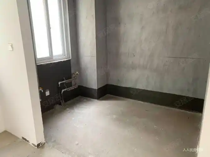 怡景嘉园 单价六千多 大四室 三室朝阳 东边户 中间楼层