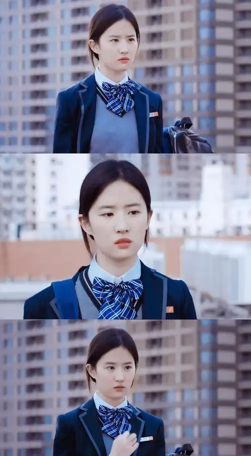 穿上校服的刘亦菲好美真得让粉丝们惊艳不已