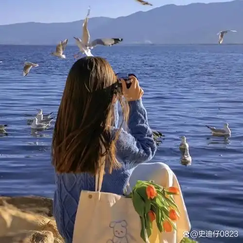 背影女生头像看海女生看海的微信头像一个人看海背影女图片微信头像看