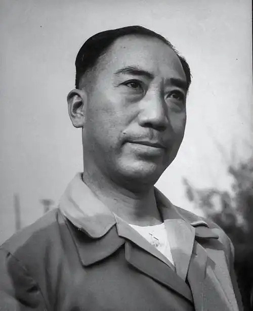 军统特工张春莲,隐藏身份潜伏大陆30年,最后却嫁给农民安享晚年