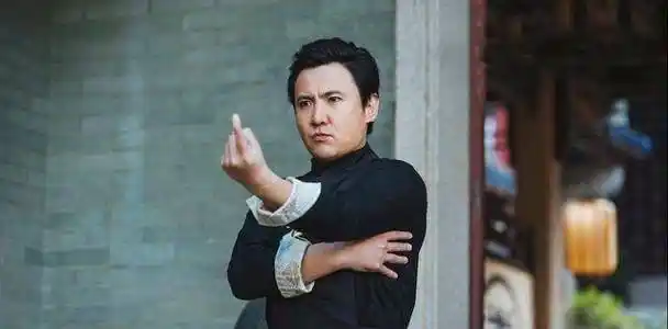 《夏洛特》中沈腾的临场发挥,成影片经典场景,台词是大家口头禅_电影