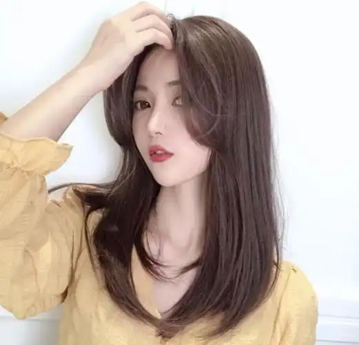 2021直发发型女中长发,超漂亮的直发一定不能错过_发型造型_宝妈时尚