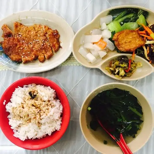 一颗懒杏子做的午餐2017年3月5日