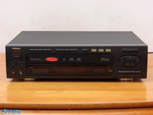 新科320 三碟连放vcd影碟机 当cd机音质不错