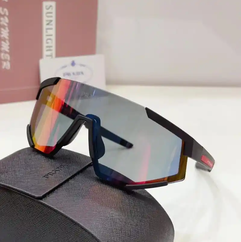 prad*普拉达未来感太阳眼镜运动镜风镜 - 抖音