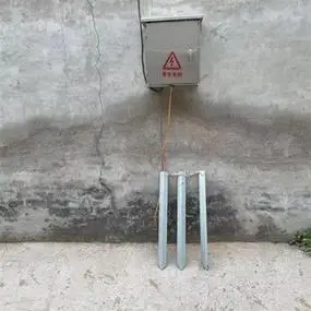 接地桩热镀锌角钢角铁单孔双孔接地极铜桩线夹五防闭锁接地桩包邮