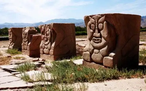 [转载]迷踪帝陵:探秘湮没千年的西夏王陵  wbr>(图)