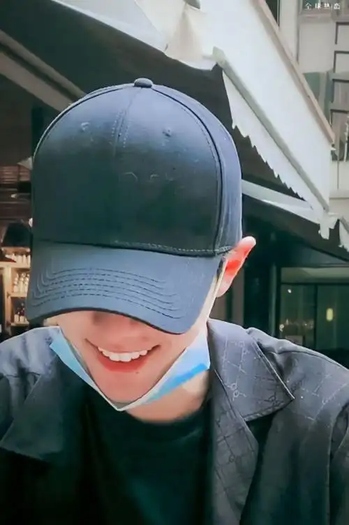 肖战女友的视角