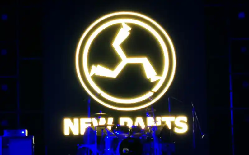 新裤子乐队2019银川乐堡音乐节上的新裤子乐队