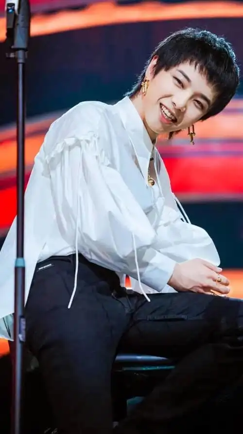 2021华晨宇深圳演唱会歌单及演出安排