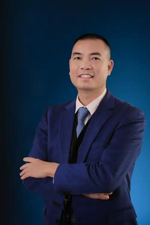 浪鲸卫浴董事长霍成基荣获"2019佛山国际贸易年度人物提名奖