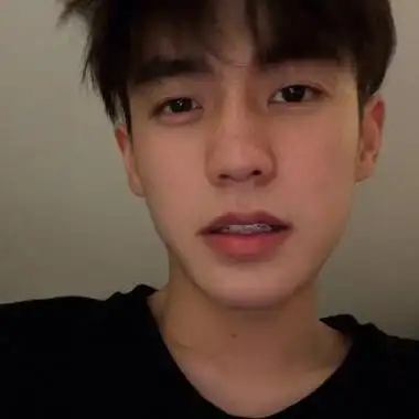 好看的2021帅哥头像高清男生图片