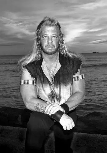 20年抓了6000名通缉犯 美国著名 赏金猎人被捕