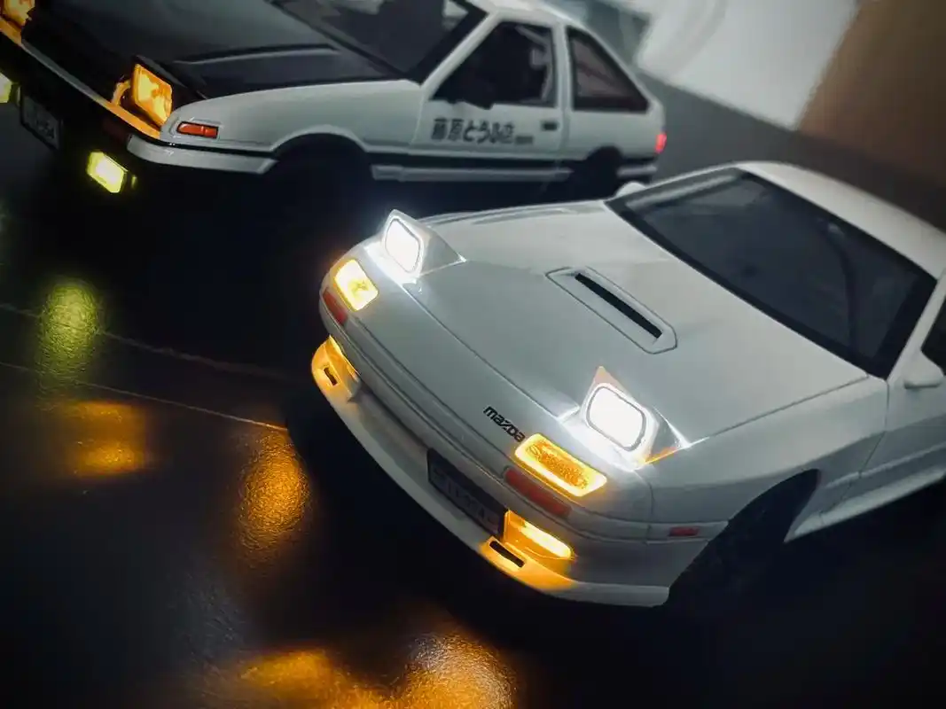 头文字d藤原拓海ae86vs高桥凉介fc.今天最开心的事情就 - 抖音