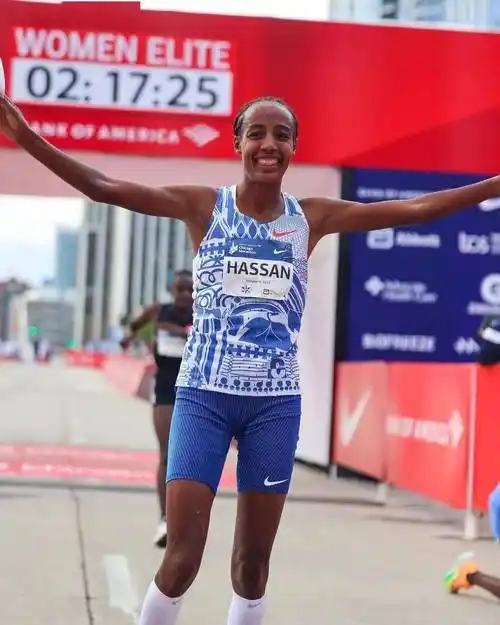 2024东京马拉松,他再次出征_基普乔格_比赛_大满贯