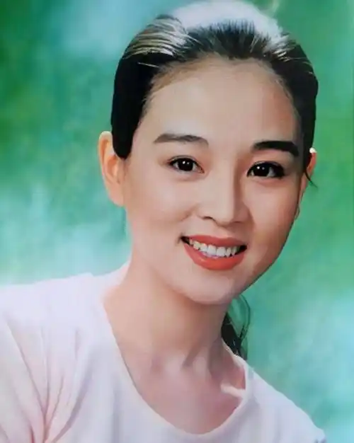 说起赵明明,现在的年轻人知道的应该不多了,但60后,70后却对她记忆犹