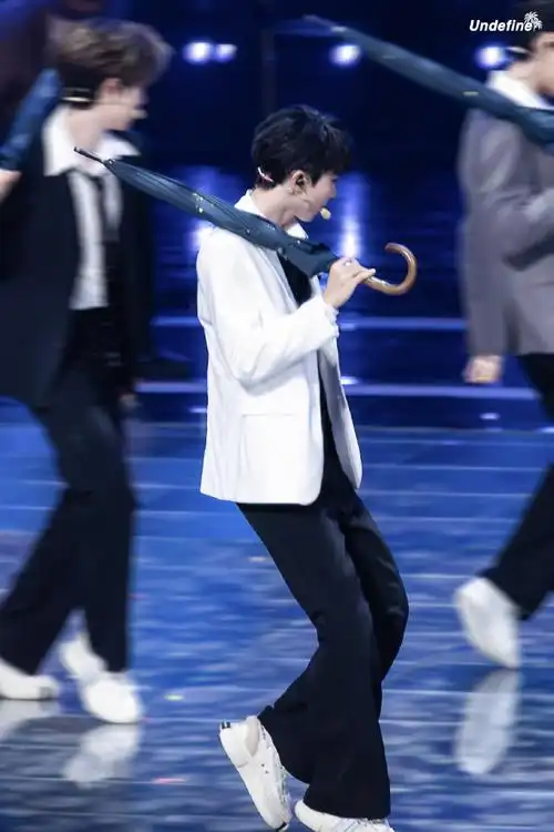 马嘉祺湖南卫视元宵喜乐会