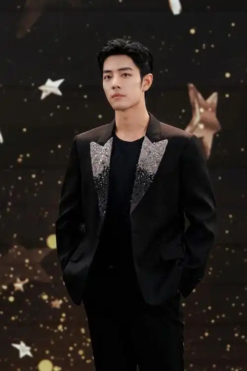 肖战黑色星空西装造型##肖战遇见星空大片