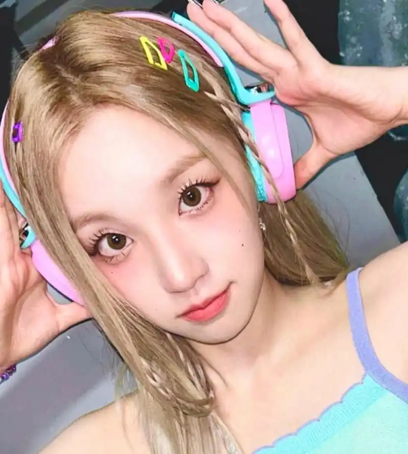 宋雨琦头像 宋雨琦头像来啦! #微信头像# #宋雨琦# #宝藏女孩宋雨琦