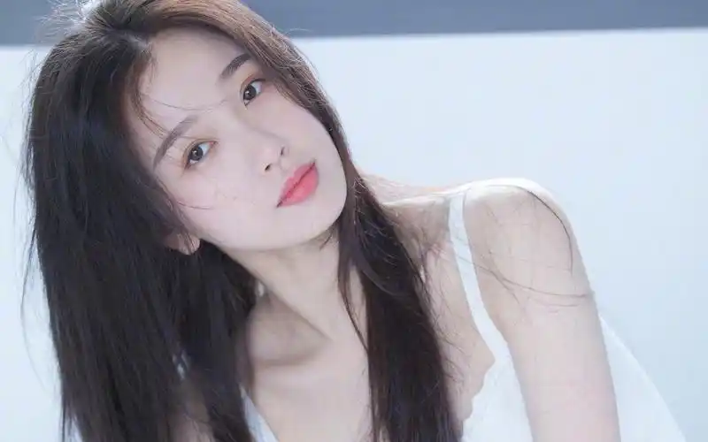 甜美元气小仙女虞书欣俏皮可爱白嫩居家写真