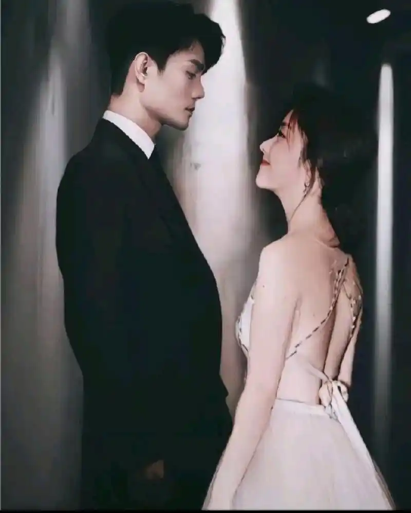 王凯,谭松韵全网期待官宣.什么时候结婚啊?婚纱照什么时候拍.