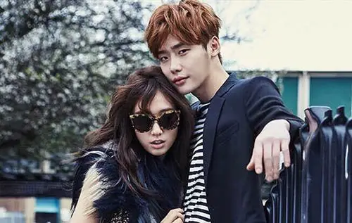 朴信惠男朋友是谁朴信惠新恋情疑曝光与李钟硕没戏