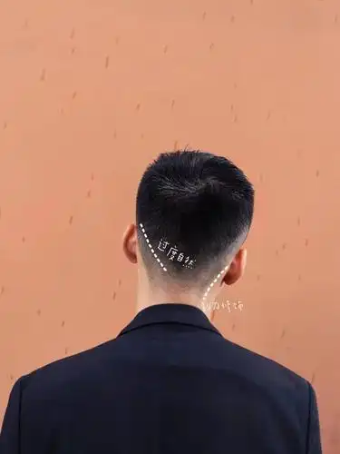 圣诞节这6款男生短发请收下,会帅的!_发型