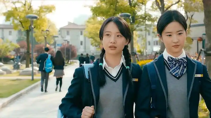 6部国产校园青春电影,那些故事,都是你我的回忆!