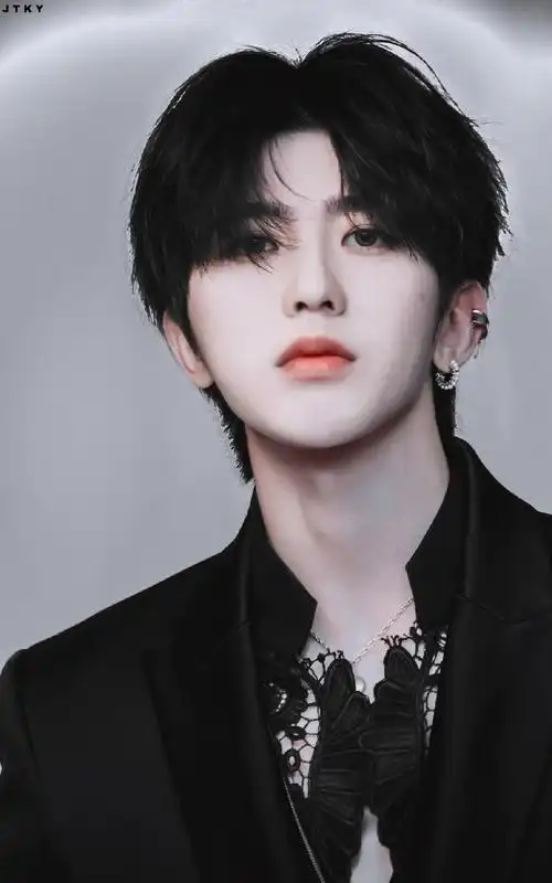 真的很帅蔡徐坤,神仙颜值