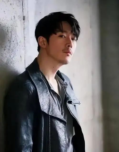 韩国演员男明星(韩国人气最高的5位男星)(25)