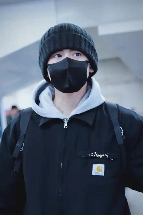 向全世界安利郝富申