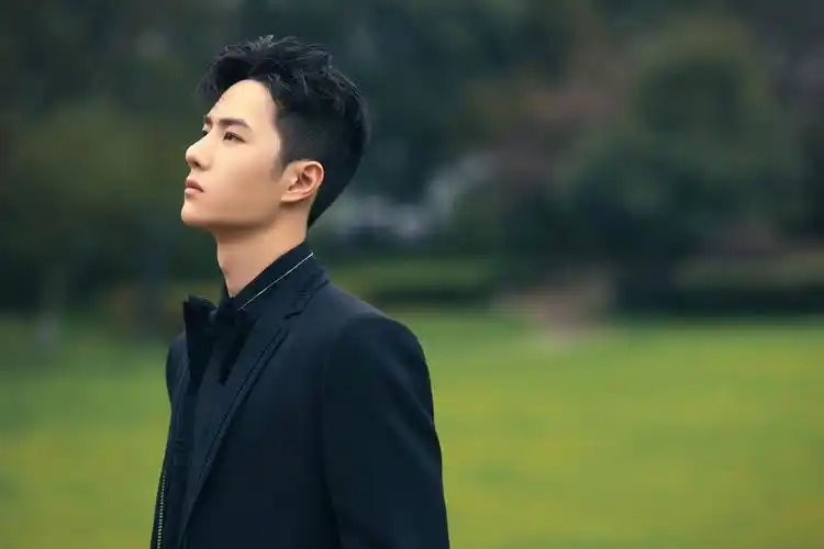 有没有王一博电脑锁屏壁纸