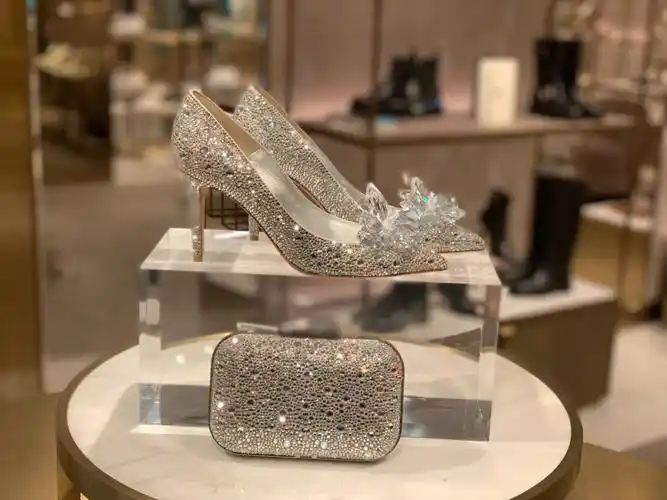 jimmychoo高定璀璨碎钻水晶鞋