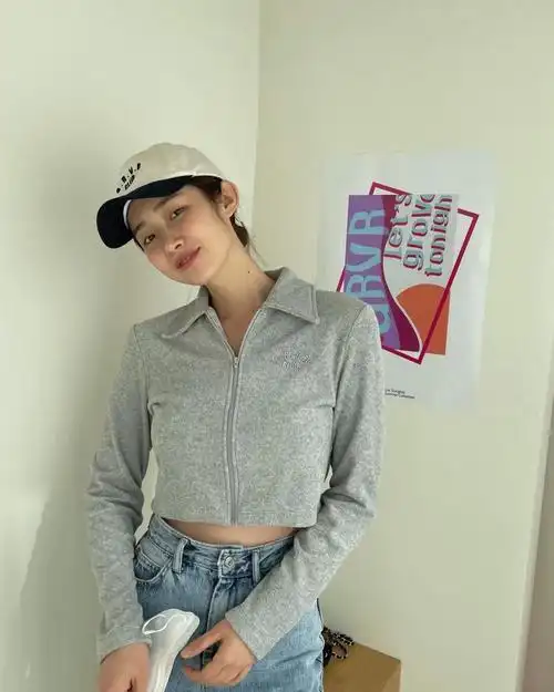 韩国女星车静媛春季穿搭,风格百变时尚到没话说 明星搭配 第27张