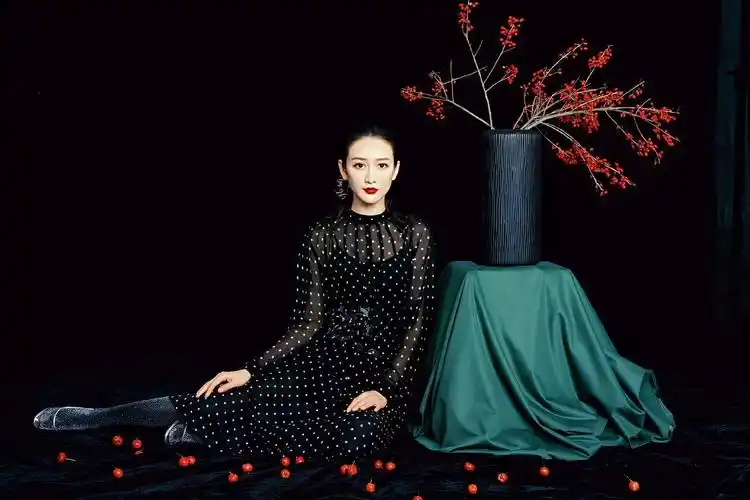 各位大神有没有王欧壁纸或者主题的啊? - 知乎