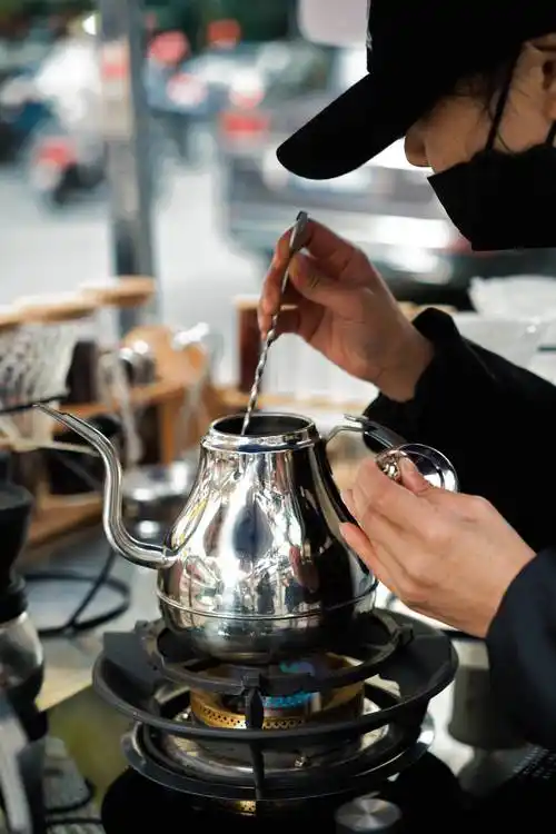 这是你要喝的手冲咖啡吗