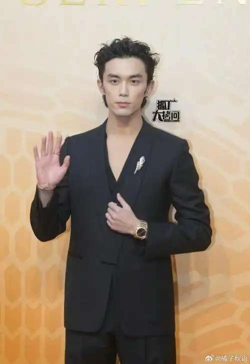 吴磊确实很帅,咋感觉越来越猴了