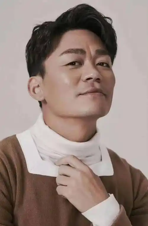 冯绍峰再婚?王宝强又遇"马蓉"?窦骁何超莲世纪婚礼?娜扎不拍戏了?