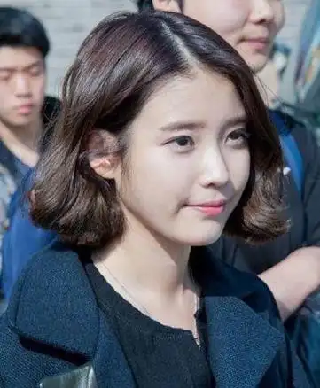 适合方脸女生的发型(11款充满气质的方脸适合的发型)(5)