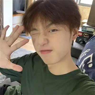 受姐姐们喜欢的最新小奶狗男头 真人帅气干净的纯欲风男生头像_男生