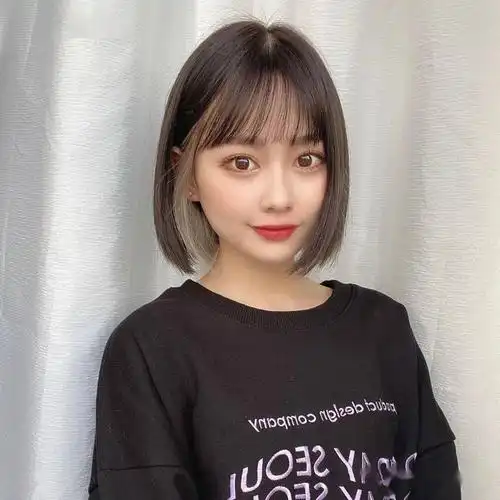 2021夏天超火的挂耳染短发