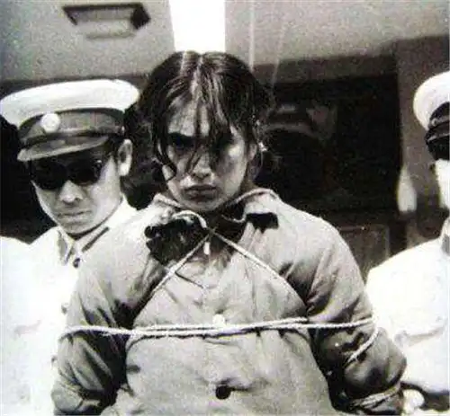 死刑犯在执刑前为啥都要用绳子五花大绑作用非常大