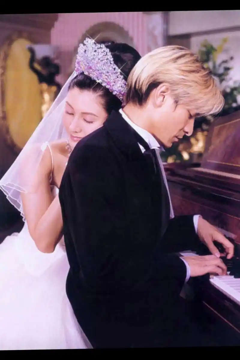 刘德华与女明星的合影,哪张最惊艳到你[开心][开心]