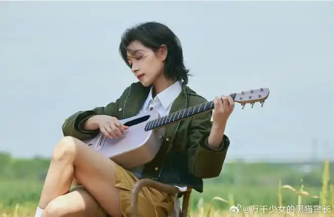 故事#才爱上苏苏万茜超话,现在就是狂刷她之前的综艺#乘风破浪的姐姐