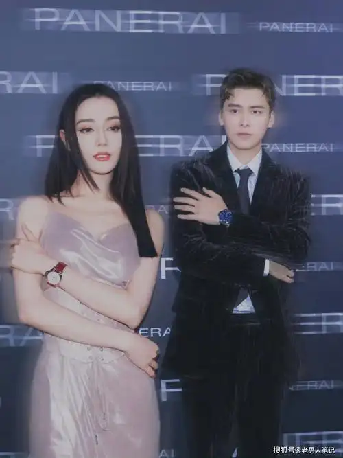 迪丽热巴走性感风,穿香槟色未来感长裙,高贵典雅不低调_李易峰