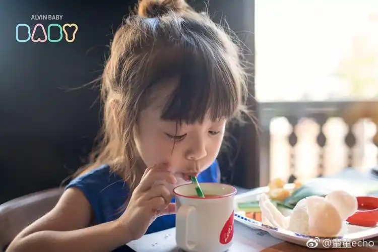 哈琳 萌娃 可爱 - 堆糖,美图壁纸兴趣社区