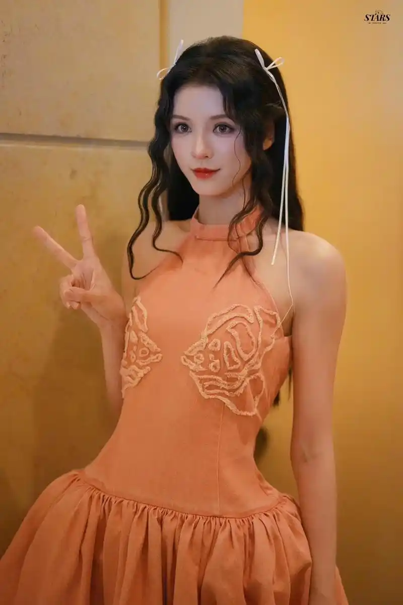 张予曦腾讯活动出发图.#张予曦 #这谁顶得住啊 #笑起来很甜 - 抖音