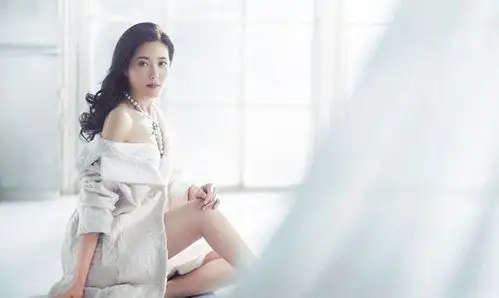 曾黎和徐百卉太像了是真的吗 徐百卉星路历程大曝光